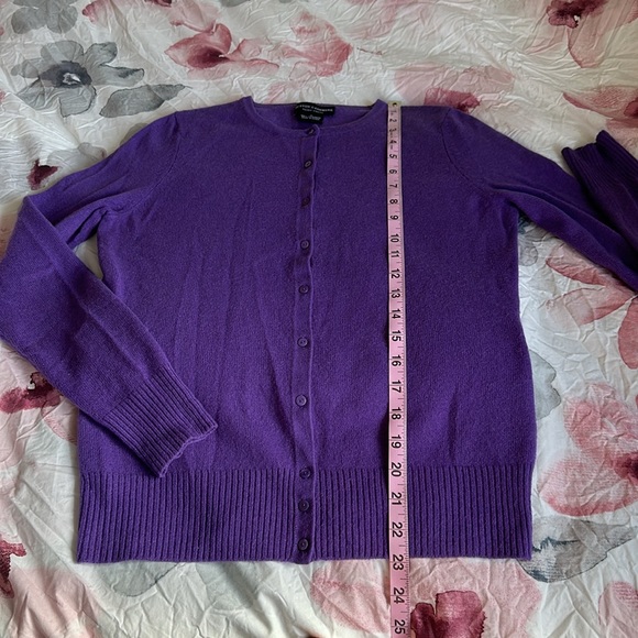 100% Cashmere Sutton Cashmere Royal Purple Button Front Long Sleeve Cardigan - Picture 7 of 10